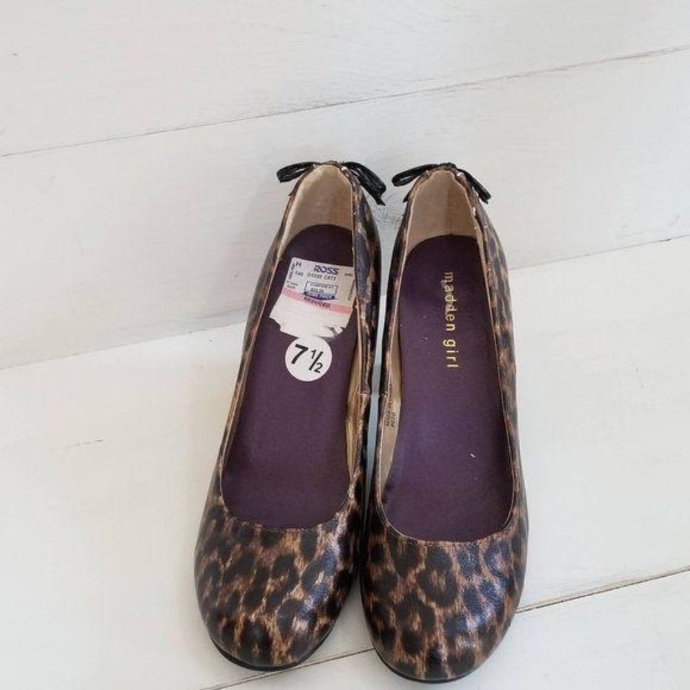 Madden Girl Animal Print Pumps Size 7.5 NWOT